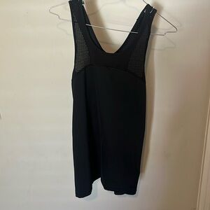 Black Nike pro hypercool workout tank